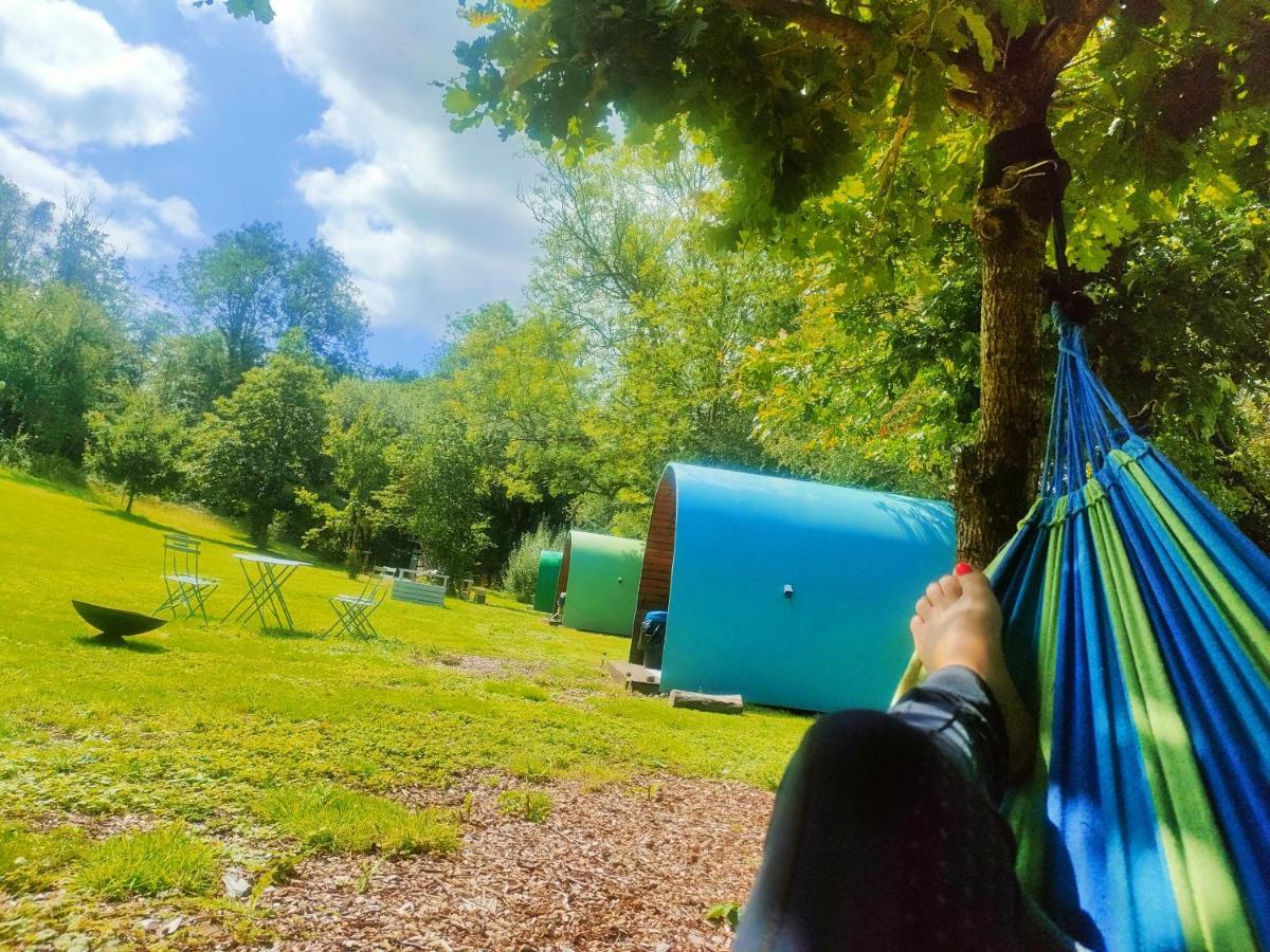 Готель Battle Pods And Bells Glamping Екстер'єр фото